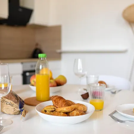 Апартаменты Charmand Duplex Avec Vue Sur La Cite & Les Toits